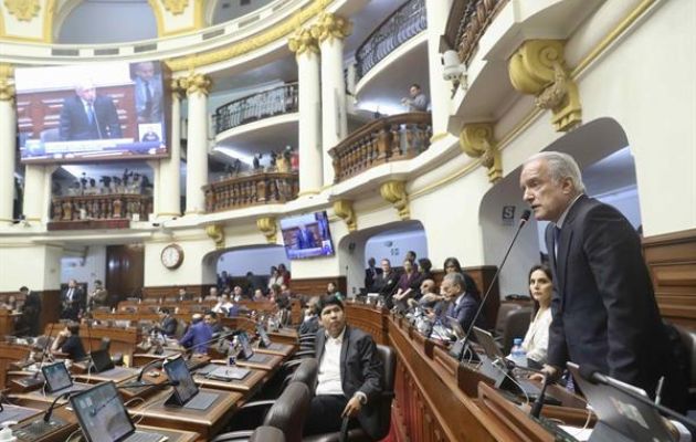 Aplazan debate y votación de proyecto de ley para adelantar las elecciones generales.