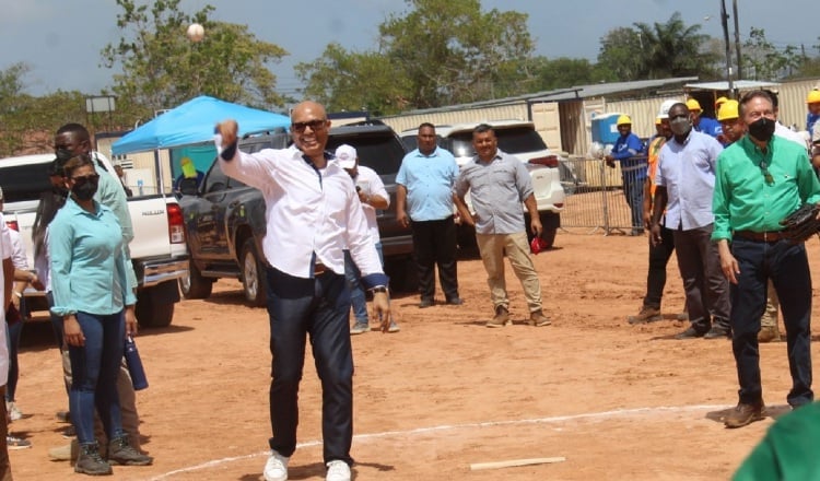  Mariano Rivera realiza lanzamientos.  Foto: Eric Montenegro