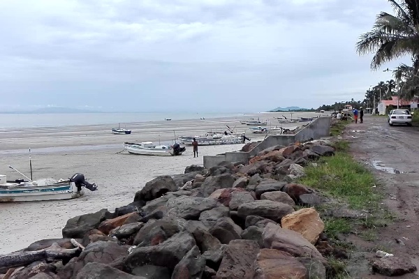 Miembros del Senan, pescadores y otras entidades buscan a estas dos personas. Foto. Eric Montenegro