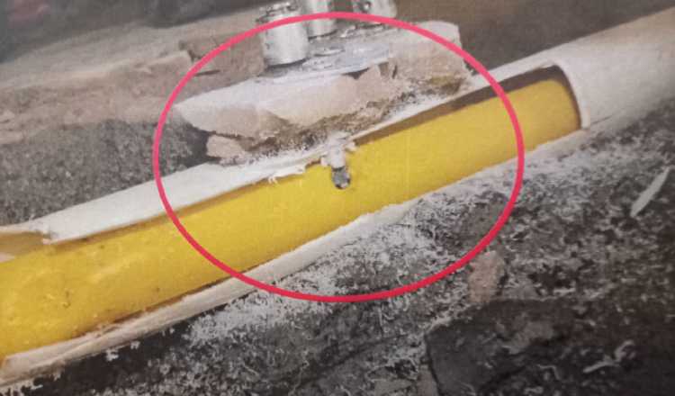 Foto del peritaje particular en el que se observa la filtración hallada en a tubería de gas de un apartamento en el piso 14 del PH Urbana. Foto: Cortesía