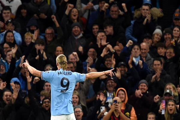 Erling Haaland  el goleador del Manchester City, estará contra Leipzig 