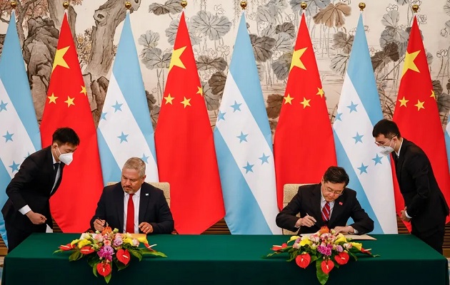 Honduras breaks diplomatic relations with Taiwan