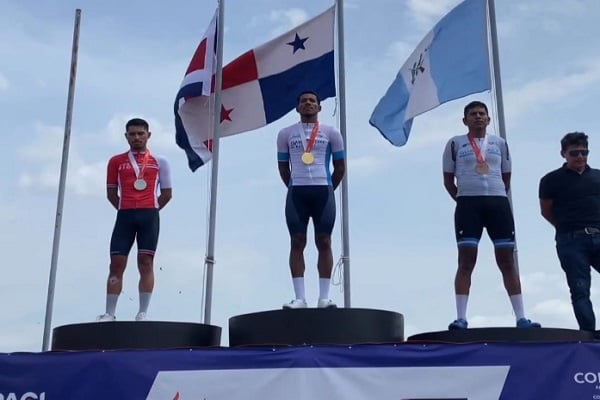 Christofer Jurado ganó oro en el Centroamericano de Ruta 2023. 