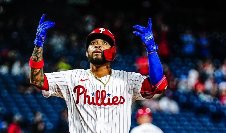 Edmundo Sosa and Christian Bethancourt in the MLB playoffs