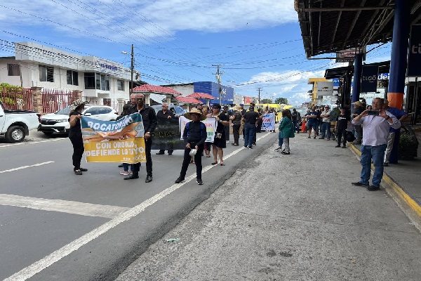 Unas 27 agrupaciones tomaron la determinación de paralizar sus actividades para hacerle un llamado de atención al Gobierno Nacional. Foto. Tomada de Pulso Informativo