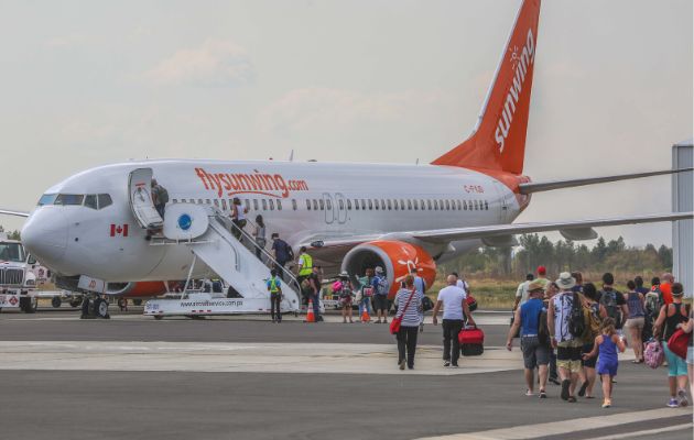 El aeropuerto Scarlett Martínez en Rio Hato procesó hasta el mes de julio de este año 45,258 pasajeros y realizó 3,971 operaciones aéreas. Foto: EFE