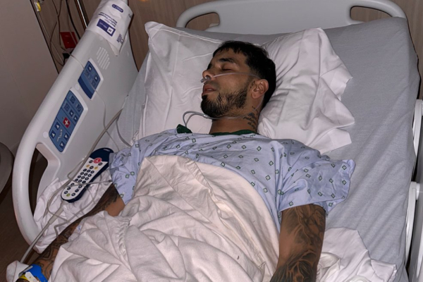 Anuel AA fue operado de emergencia a inicio de mes. Foto: Instagram / @anuel