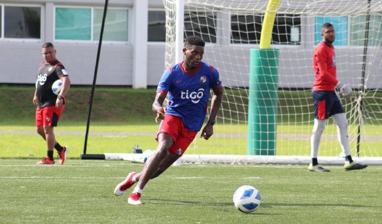 José Fajardo durante los entrenamientos de la selección de Panamá. Foto: Fepafut