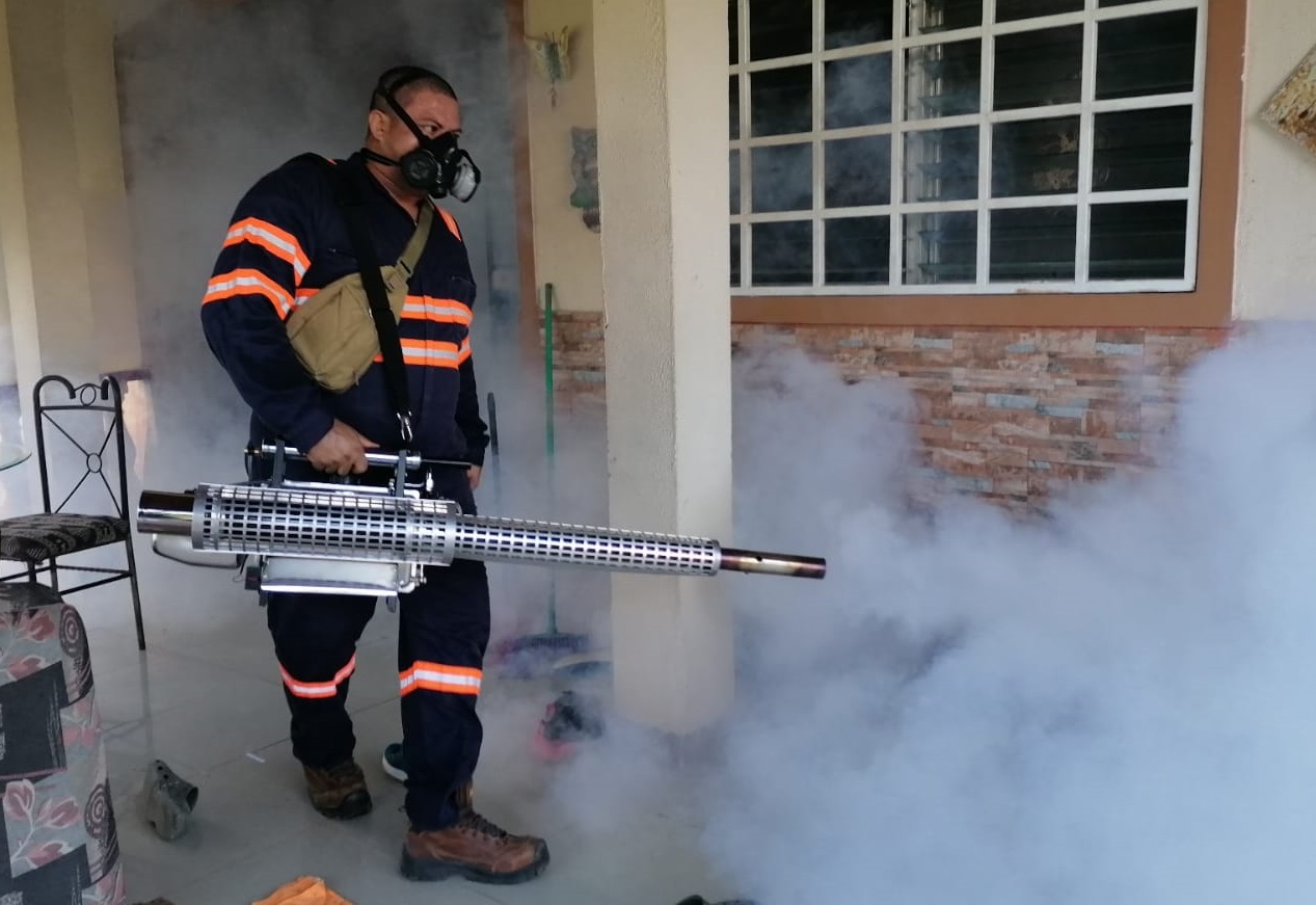 Por los cierres de vía, se han suspendido los operativos de fumigación. Foto: Archivo Ilustrativa 