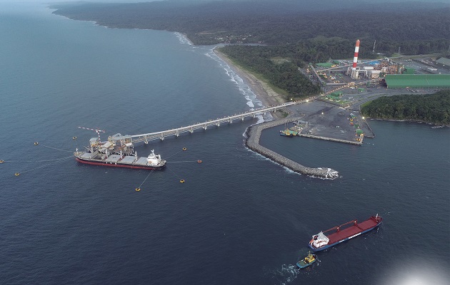 Minera Panamá anunció esta semana la reducción de operaciones debido al bloqueo ilegal ocasionado por pequeñas embarcaciones en el puerto. Foto: Cortesía/ Cobre