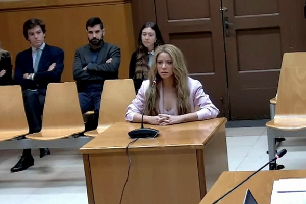 Shakira en la Audiencia de Barcelona este lunes. Foto: EFE / Señal Institucional Del TSJC