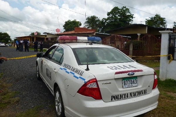 Se informó que el conductor fue encandilado por otro vehículo que usaba lámparas inapropiadas. Foto. Melquíades Vásquez. 