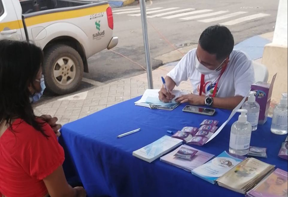 Muchos de estos pacientes, provienen de otras regiones del país y reciben atención médica en la provincia, principalmente para evitar ser señalados. Foto, Thays