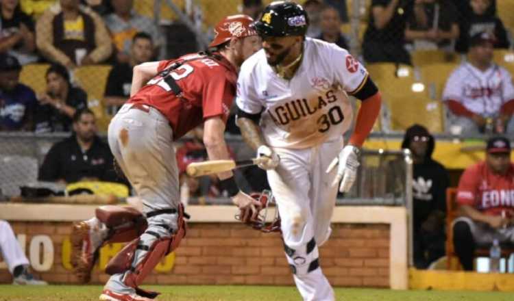 Johan Camargo, juega para als Águilas Cibaeñas. Foto: Instagram