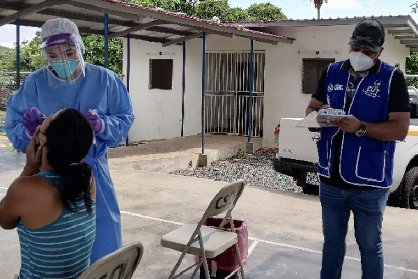 La provincia acumula un récord de 118 positivos, entre ellos cinco personas hospitalizadas. Foto. Thays Domínguez