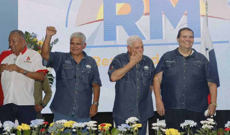 José Muñoz, José Raúl Mulino, Ricardo Martinelli y Sergio "Chello" Gálvez, durante el inició de la campaña de Realizando Metas y Alianza. Víctor Arosemena.