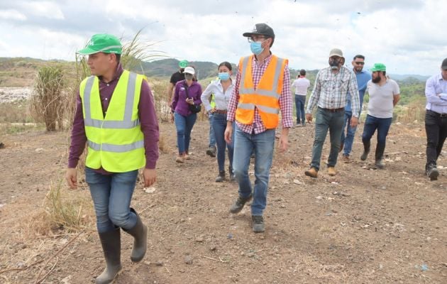  Gira de campo en las instalaciones del relleno sanitario de Cerro Patacón. Foto: AAUD