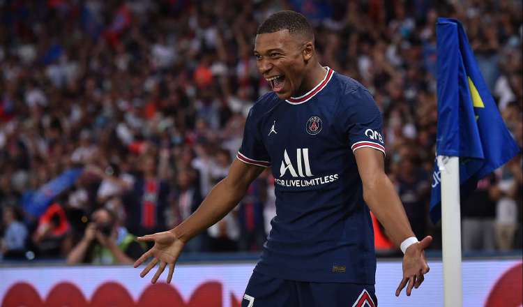 Mbappé, figura del PSG de Francia. Foto:@PSG