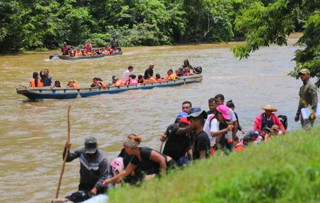 Migrantes afganos murieron tras naufragio de embarcación en Panamá. Foto: Cortesía