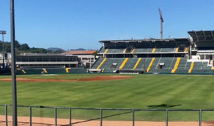 Estadio Juan Demostenes Arosemena. Aurelio Martínez