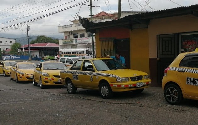 Ahora se  retomarán los trámites de renovación de placas ante los municipios.Foto: Eric Montenegro