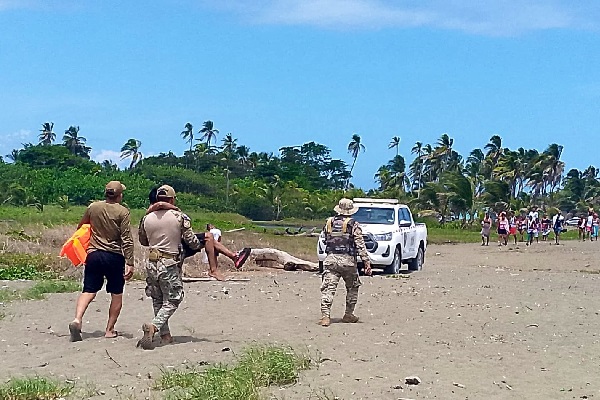 El joven de 19 años se encontraba nadando cerca de la desembocadura del río Cuango, cuando repentinamente  fue arrastrado por una ola. Foto. Senan