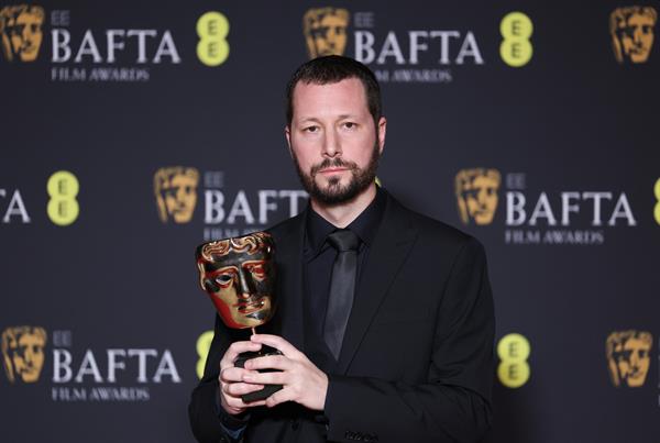 Mstyslav Chernov, director del documental '20 días en Mariúpol'. Foto: EFE