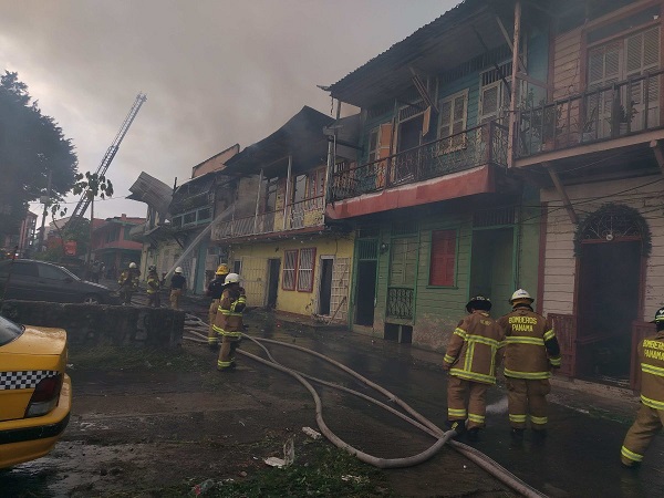 El incendio se registró en horas del mediodía del viernes, 19 de abril. Foto: Cortesía Miviot