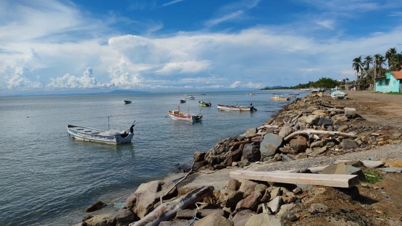 Los pescadores de Punta Chame, aseguran que, en este 2024, han sido robados al menos 15 motores. Foto. Eric A. Montenegro
