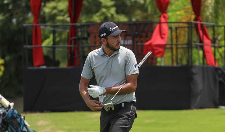 Raúl Carbonel, golfista que representará a Panamá. Foto: Cortesía