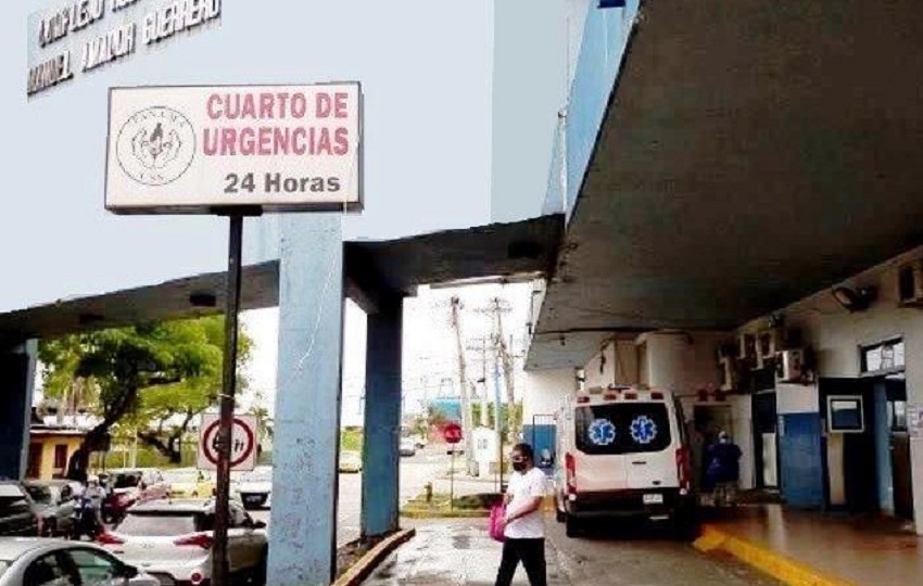 El conductor luego de dejar a la menor en el  hospital se dio a la fuga. Foto. Archivo