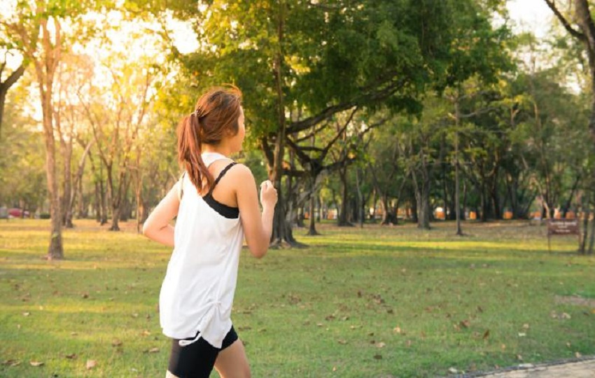 Correr sube los niveles de serotonina, dopamina y norepinefrina. Foto: Ilustrativa / Pexels