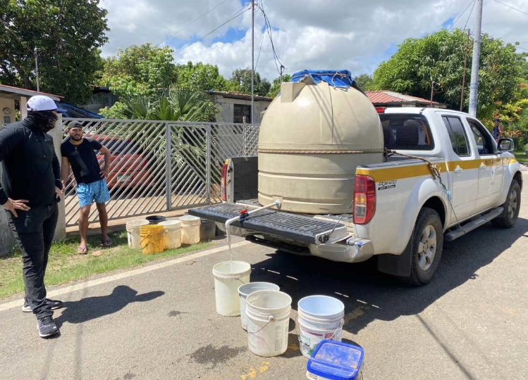 Tanto en los distritos santeños de Los Santos, Las Tablas y Pedasí, como en Chitré, provincia de Herrera, se realiza una vigilancia férrea al agua de la planta. Foto. Thays Domínguez