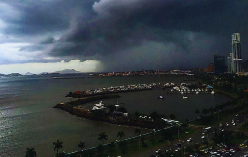   Los acumulados de lluvias probables podrían oscilar entre 100 mm por día. Foto: Archivo