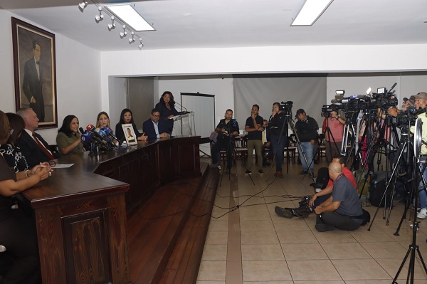 Recientemente, los principales implicados y sus abogados brindaron sus consideraciones sobre el fallo de absolución. Foto: Víctor Arosemena