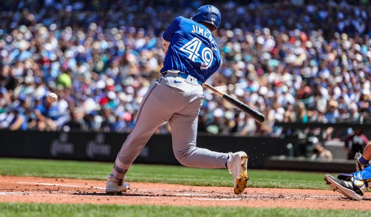 Leonardo Jiménez, pegó su primer hit en la carpa grande. Foto: @BlueJays