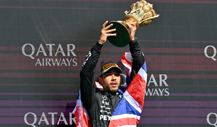 Lewis Hamilton  ganó en casa, el Gran Premio de Gran Bretaña. Foto: EFE