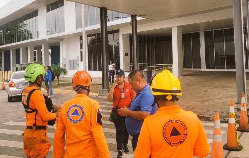 Más de una veintena de casas y otras estructuras sufrieron daños frente los eventos sísmicos de esta semana. Foto: Cortesía 