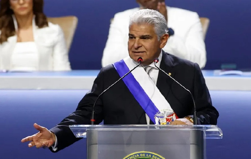 El presidente José Raúl Mulino incorpora nuevos profesionales a su equipo. Foto: EFE