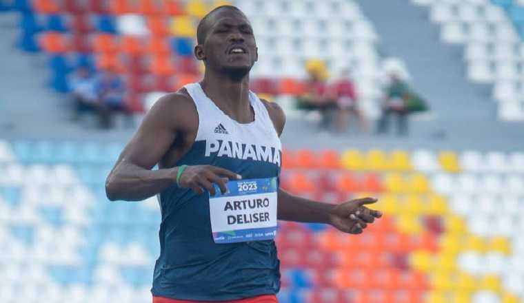 Arturo Deliser, corredor de los 100 metros planos. Foto: Instagram