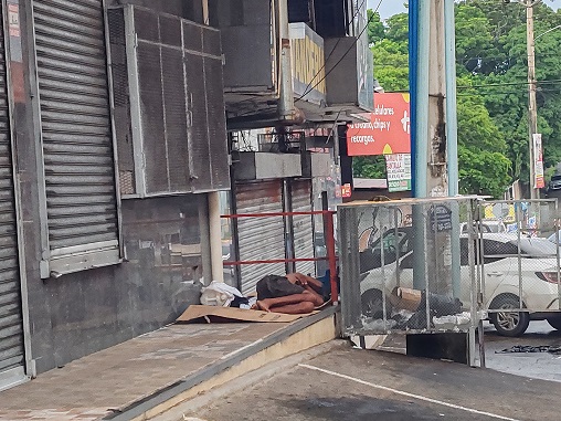 Se sacó del área a siete hombres y dos mujeres, todos los cuales aceptaron ingresar a programas de restauración. Foto: Eric A. Montenegro