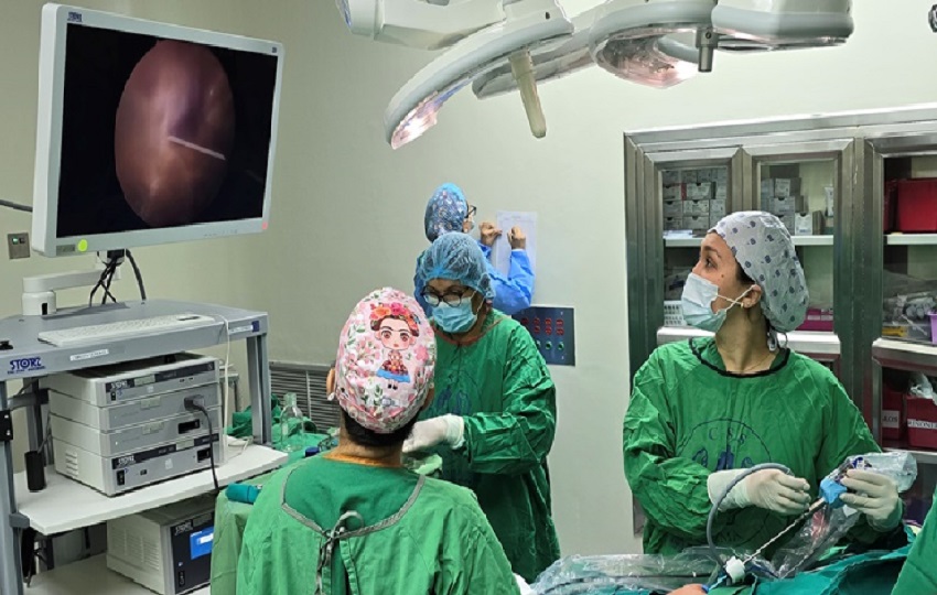 Las heridas son mucho más pequeñas y esto le permite al niño una recuperación más rápida. Foto. CSS