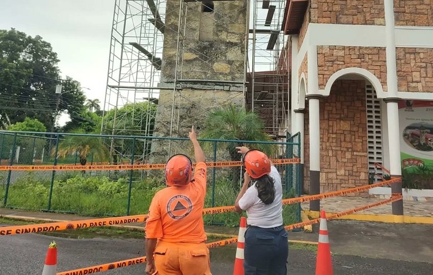 También se llevó a cabo una inspección en la torre de la Catedral San José de David. Foto. Sinaprroc