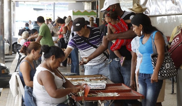 Ganancias de billeteros han disminuido un 60%. Foto: Archivo