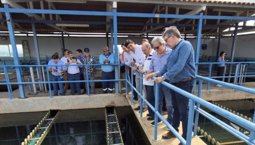 Las autoridades buscan prontas soluciones a la problemática del agua.Foto: Thays Domínguez.