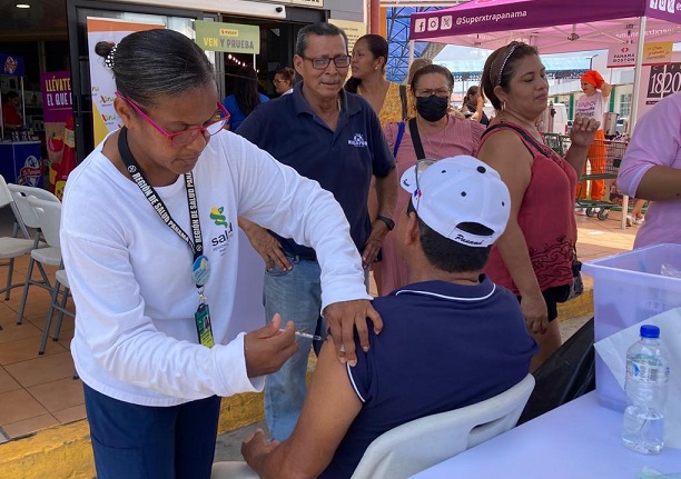 Las vacunas activan las defensas naturales del organismo. Foto: Cortesía