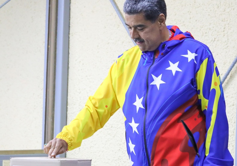 Nicolás Maduro acude a las urnas este domingo. Foto: EFE