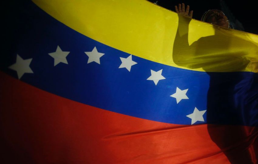 Protesta tras las elecciones presidenciales del domingo en las que el Consejo Nacional Electoral (CNE) dio como ganador a Nicolás Maduro. Foto: EFE