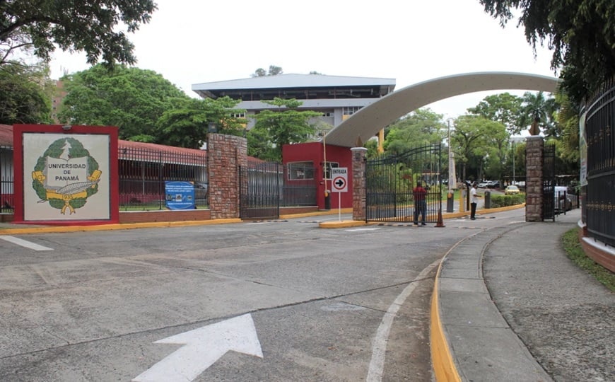 Algunos cursos se han tenido que llevar de forma virtual. Foto: 