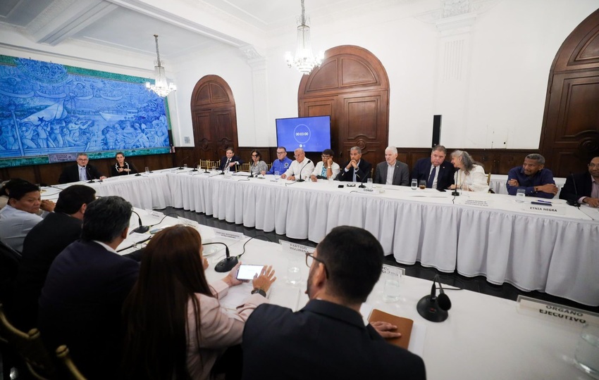 Cinco principales y cinco suplentes integrarán la comisión. Foto: Cortesía 